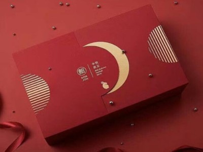 中秋送禮，別讓你的月餅包裝盒裸奔了，濟(jì)南精裝盒廠家教你這樣做